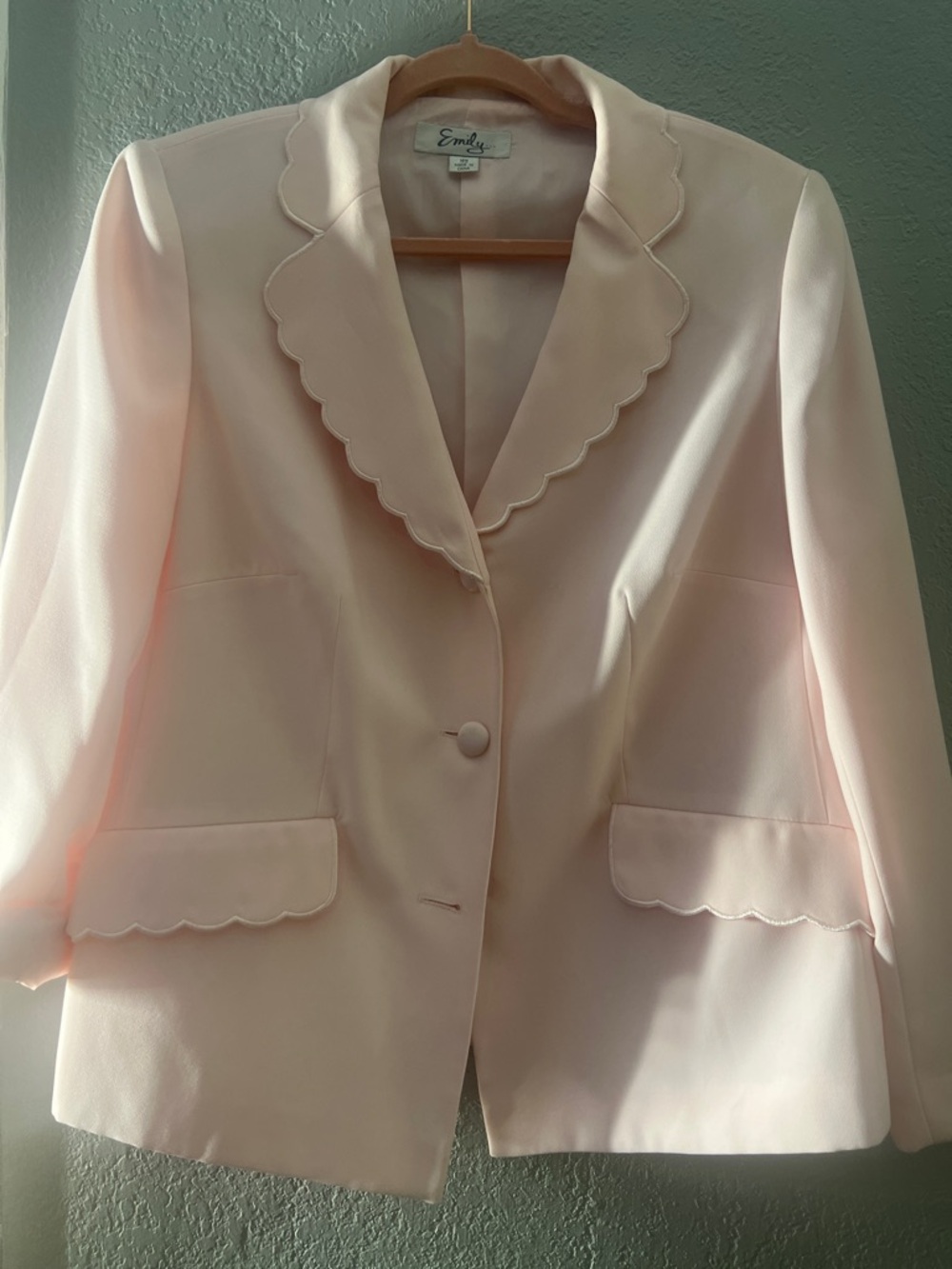 Like New Emily Pink Scalloped Lapel Women's Blazer Size 14W
